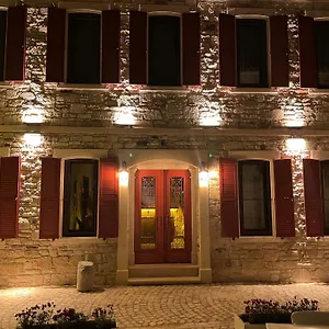 Dionysos 1789 Boutique Otel Foça
